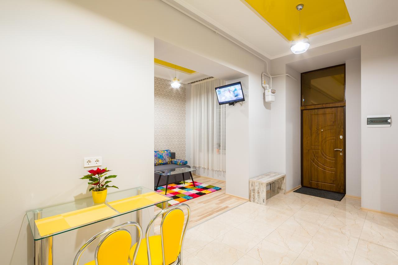Apartment On Pekarska Street Зі Світлом! Lemberg Exterior foto