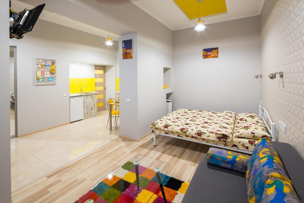 Apartment On Pekarska Street Зі Світлом! Lemberg Exterior foto